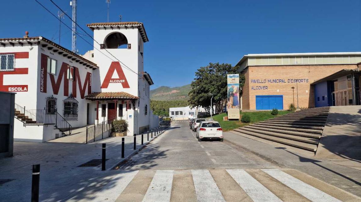 Millora de l’accessibilitat al carrer Maria Teresa Llorens d'Alcover