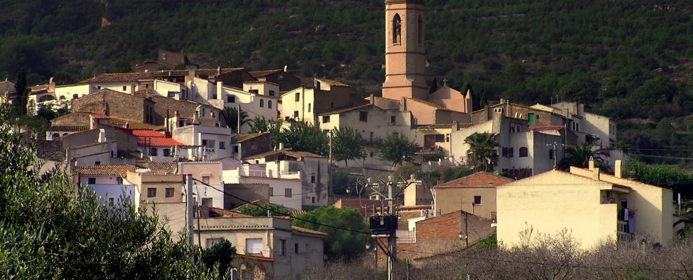 Albinyana vol recuperar la tradició de fer castells amb aficionats locals