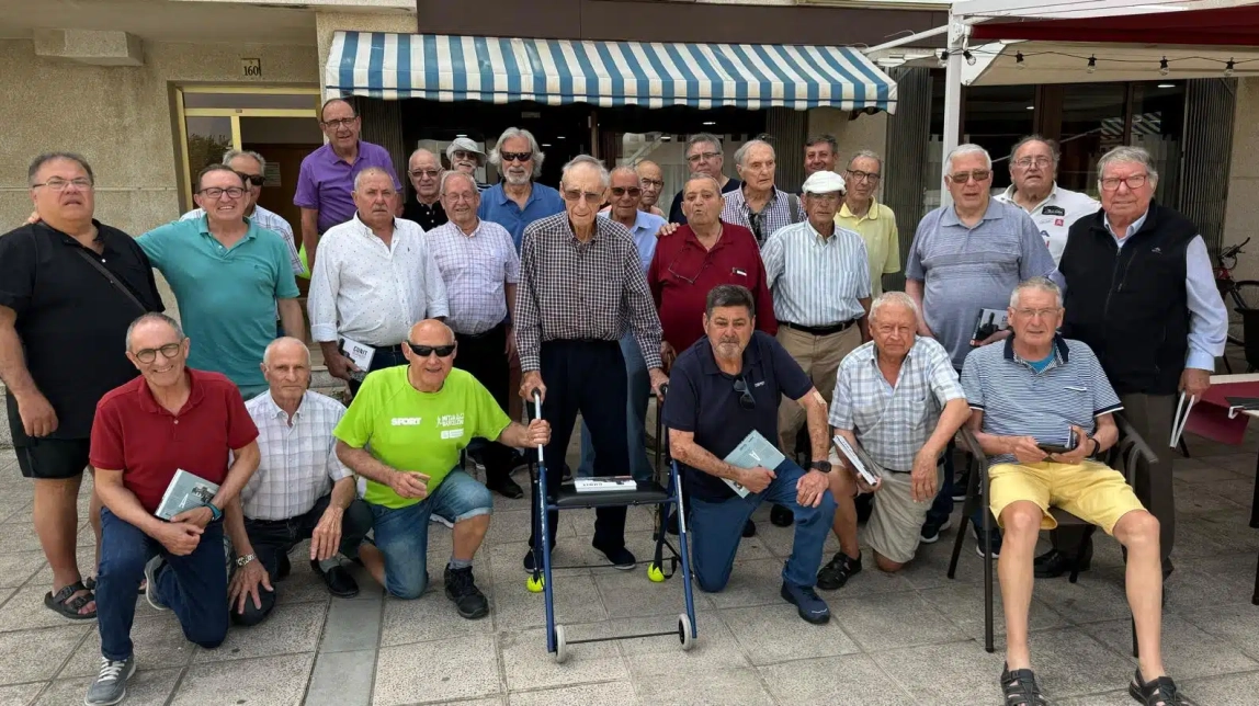 Els cunitencs més veterans oficialitzen les seves trobades