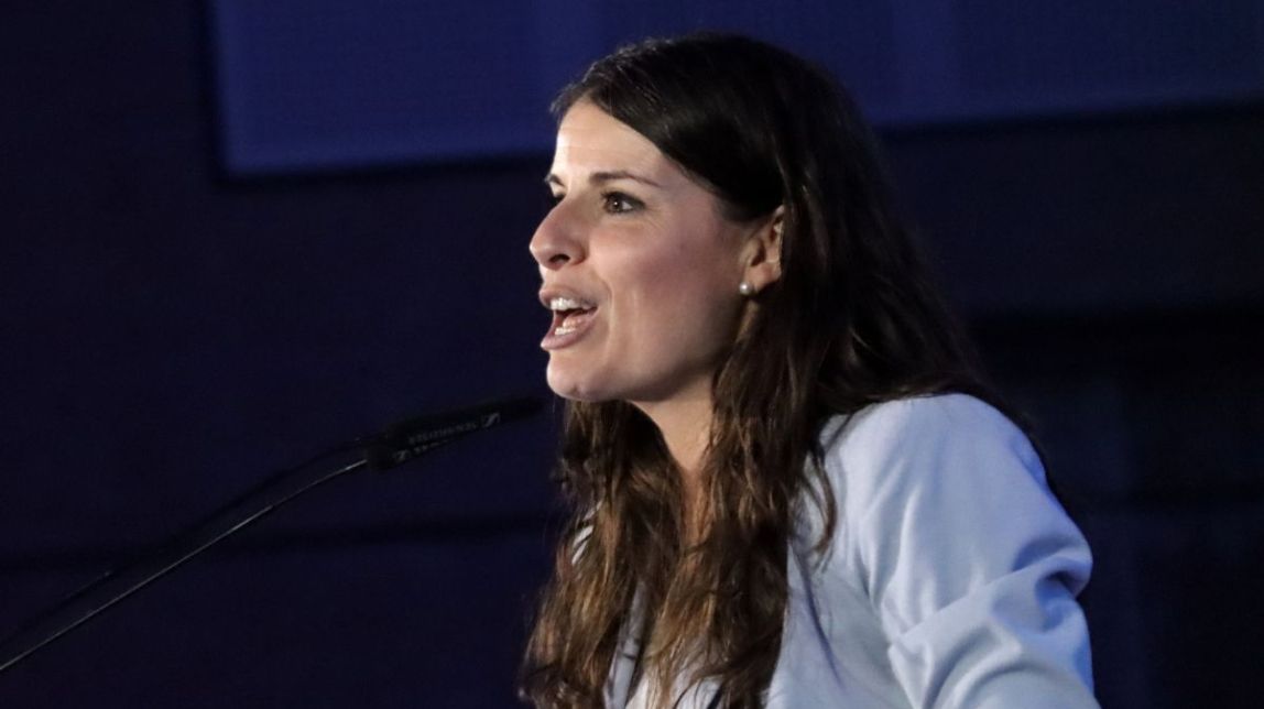 Mònica Sales (Junts+) avisa que «Illa és la veu de l'amo, que mai treballarà pensant en el sud de Catalunya»